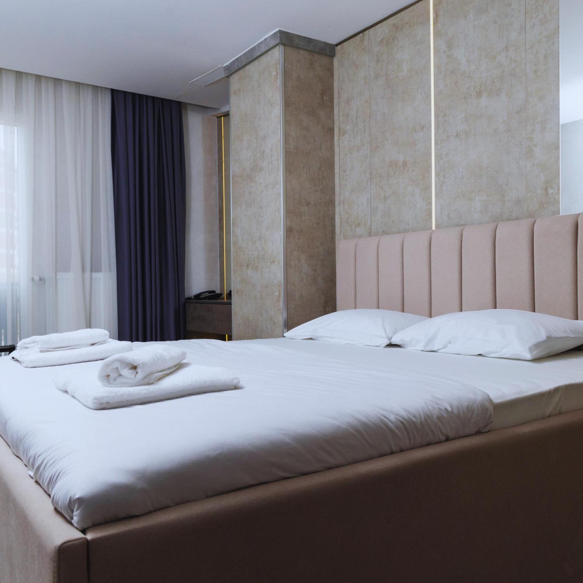 Hotel Solo 127 Prizren Extérieur photo