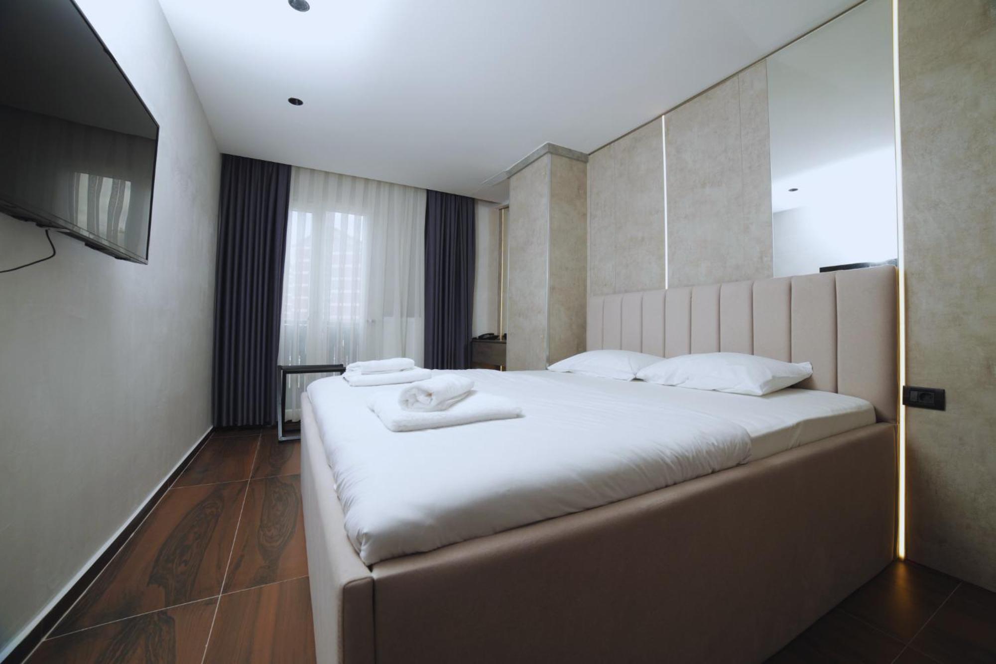 Hotel Solo 127 Prizren Extérieur photo